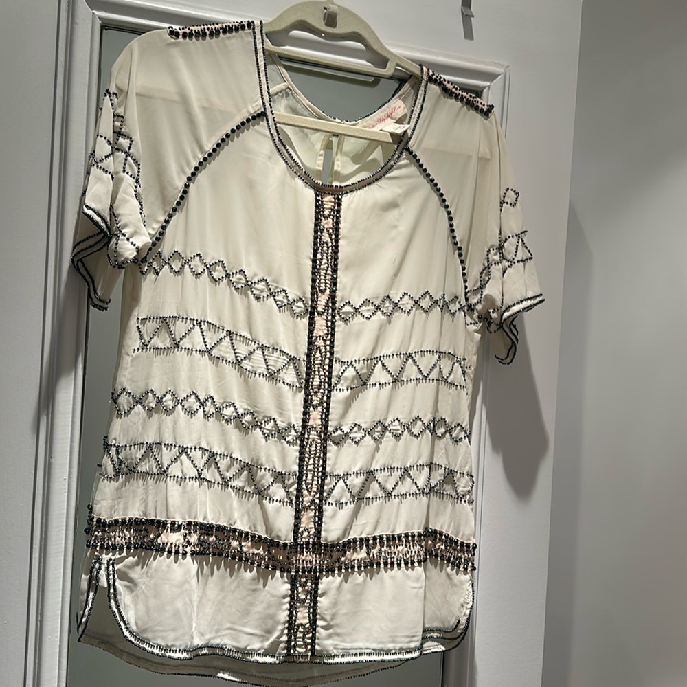 Beaded short sleeve top